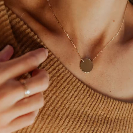 Timeless Glow Gold Round Necklace