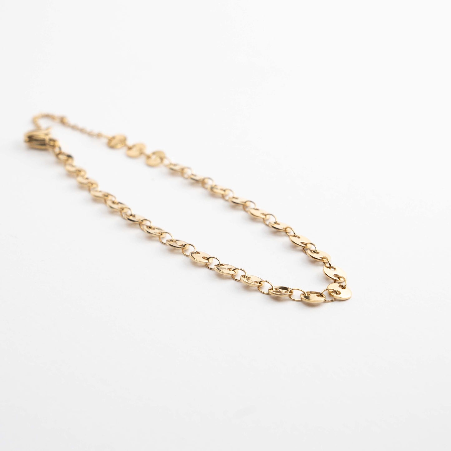 Round Connected Circles Bracelet