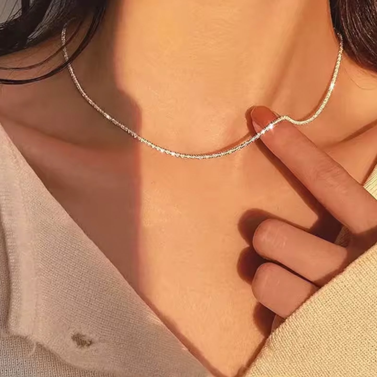Sparkling Clavicle Chain Necklace