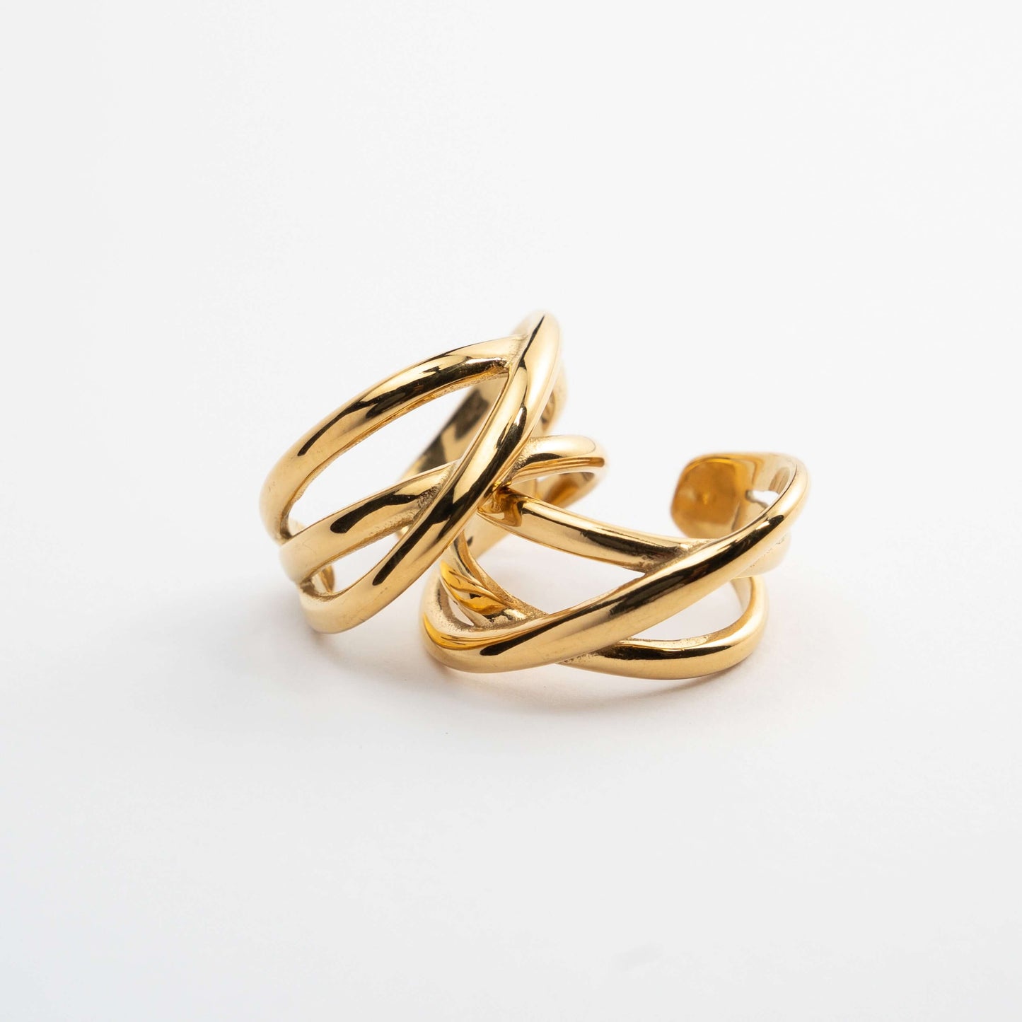 Cross Layered Ring